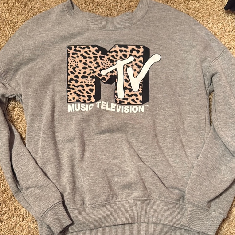 MTV Gray Sweatshirt with Leopard Print Logo